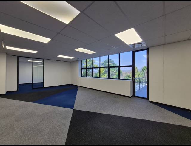 181M² OFFICE TO LET IN MELROSE ESTATE